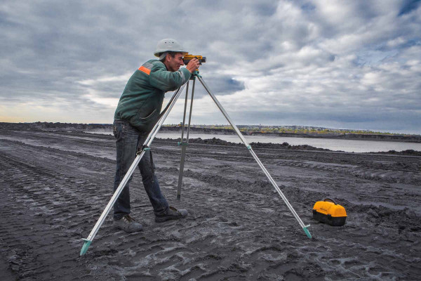 Servicios de Topografía · Topógrafos para Servicios Topográficos y Geomáticos Ingenio